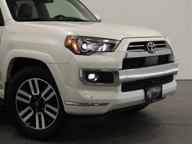2023 Toyota 4Runner Limited:D13631
