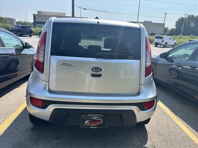 2013 Kia Soul:D13738B