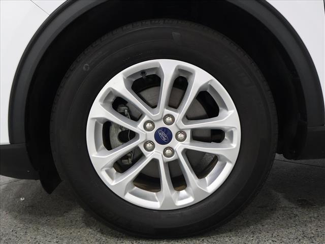 2022 Ford Escape Hybrid SE:D13981