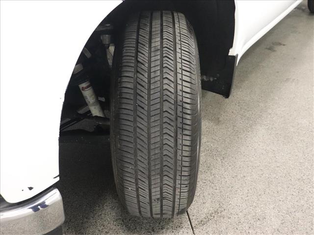 2019 Chevrolet Silverado 1500 LT:D13542