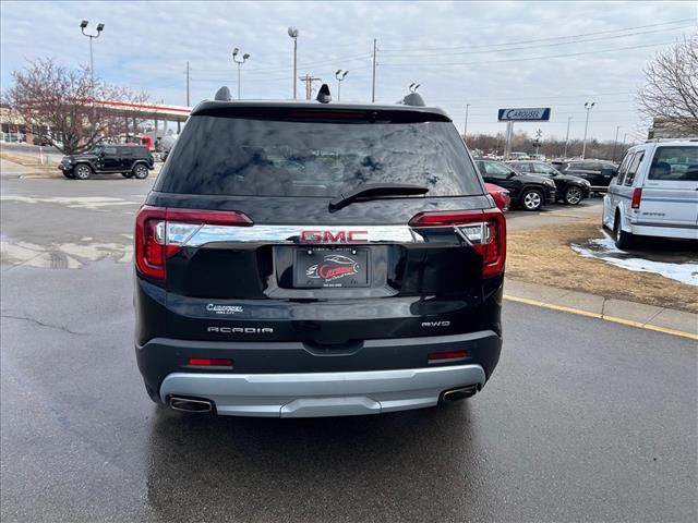 2023 GMC Acadia SLT:D13572