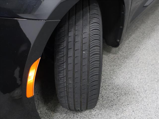 2024 Chrysler Pacifica Plug-In Hybrid Select:D15060