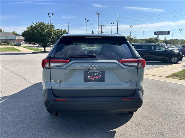 2022 Toyota RAV4 XLE:D13927