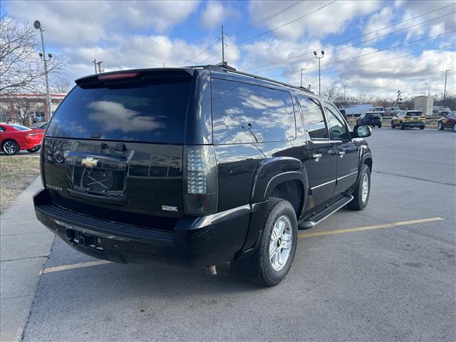 2007 Chevrolet Suburban LTZ:D13415A