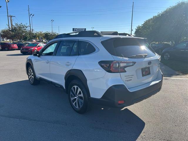 2023 Subaru Outback Premium photo 2