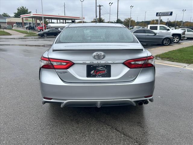2018 Toyota Camry SE:D14049A