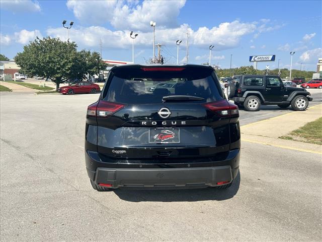 2025 Nissan Rogue SV:D13987