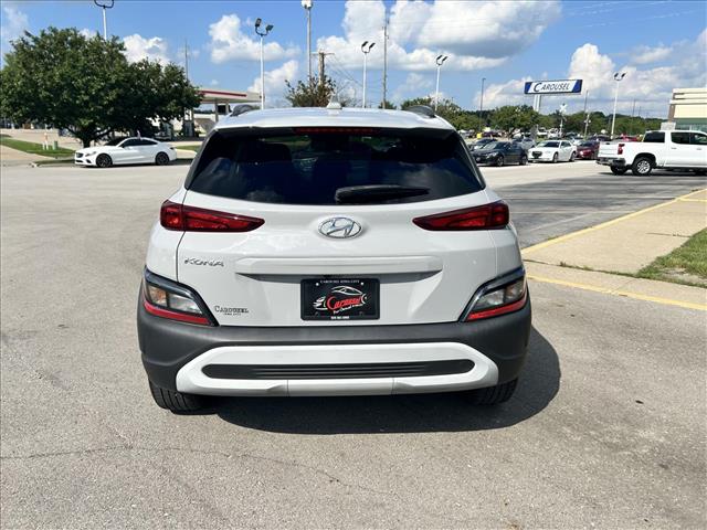 2022 Hyundai KONA SEL:D13852