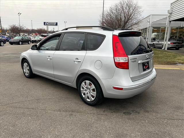 2010 Hyundai ELANTRA Touring GLS:D13195A