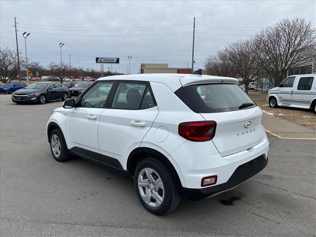 2020 Hyundai VENUE SE:D13560