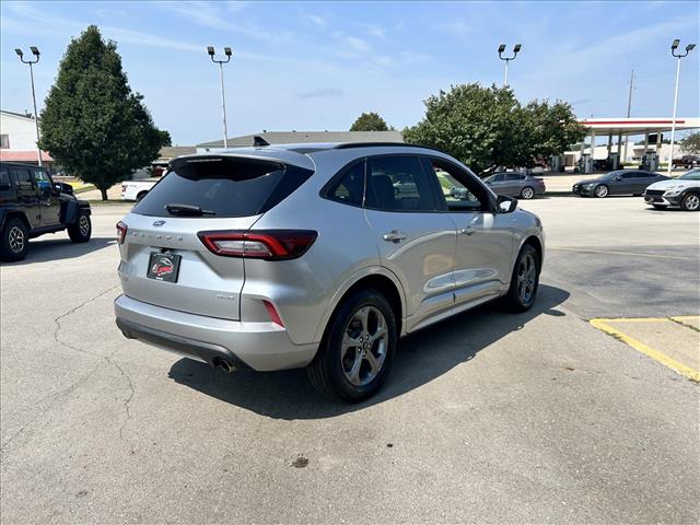 2023 Ford Escape ST-Line:D13940