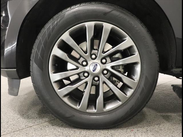 2020 Ford Expedition Limited:D12916