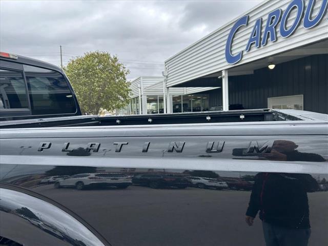 Photo of 2015 Ford F-350 Super Duty Platinum in Iowa City, IA - 5,  2015 Ford F-350 Super Duty Platinum:D13285