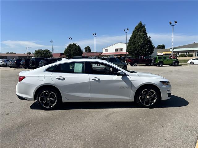 2024 Chevrolet Malibu LT:D14019