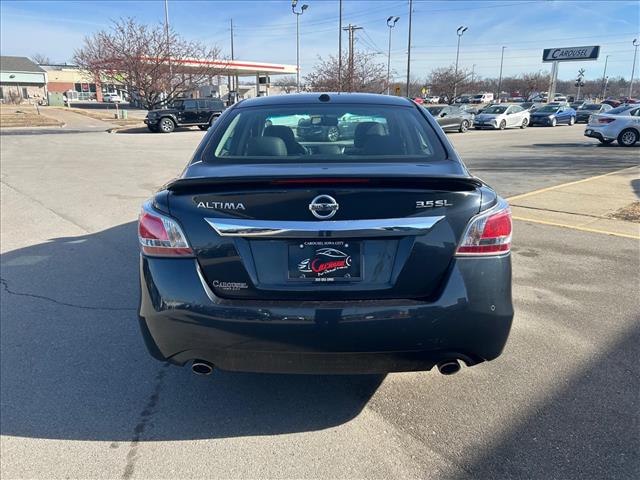 2015 Nissan Altima 3.5 SL:D13575
