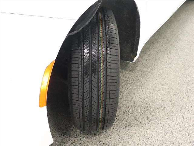 2024 Chrysler Voyager LX:D13312