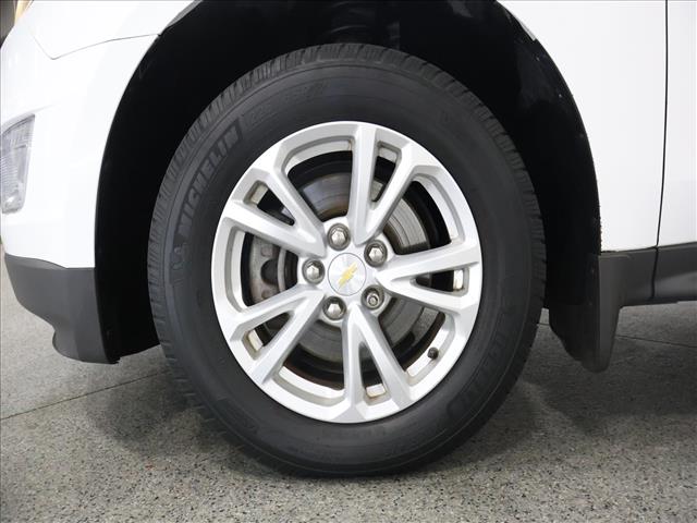 2017 Chevrolet Equinox LT:D13684