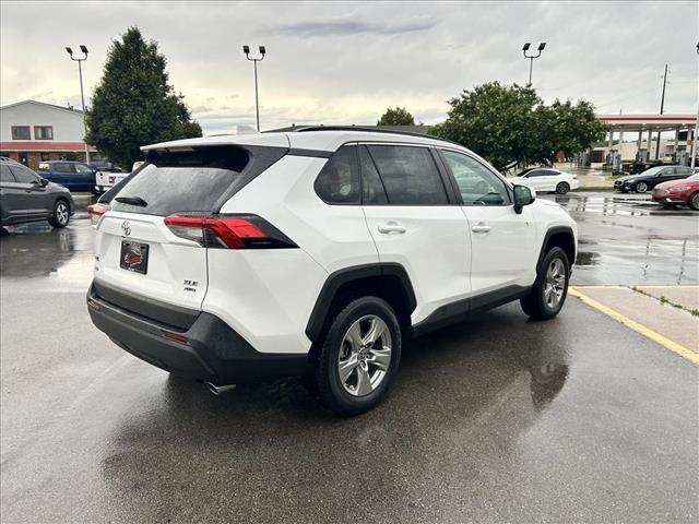 2022 Toyota RAV4 XLE:D13811