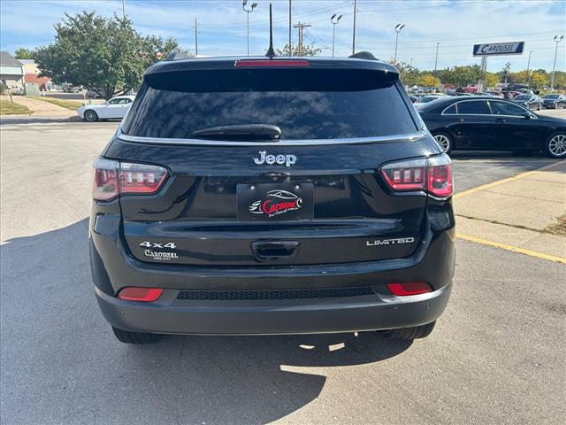 Photo of 2017 Jeep Compass Limited in Iowa City, IA - 5,  2017 Jeep Compass Limited:D13170