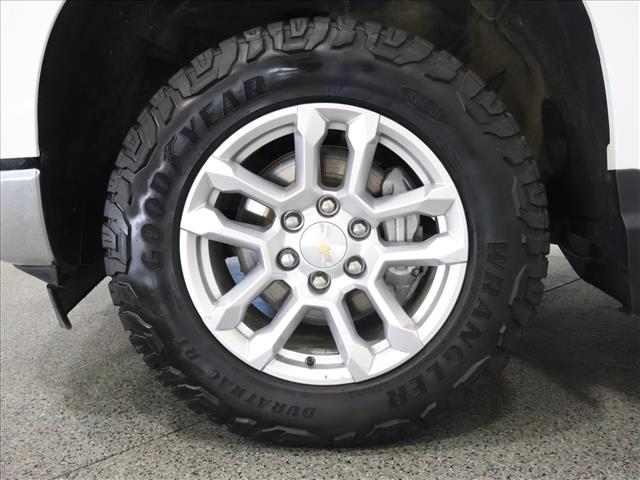 2025 Chevrolet Silverado 1500 LT:D13856