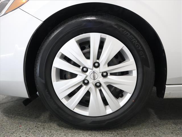 2023 Nissan Sentra S:D13871
