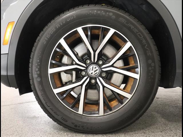 Photo of 2021 Volkswagen Tiguan SE in Iowa City, IA - 5,  2021 Volkswagen Tiguan SE:D12911