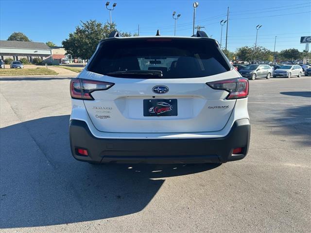 2023 Subaru Outback Premium photo 3