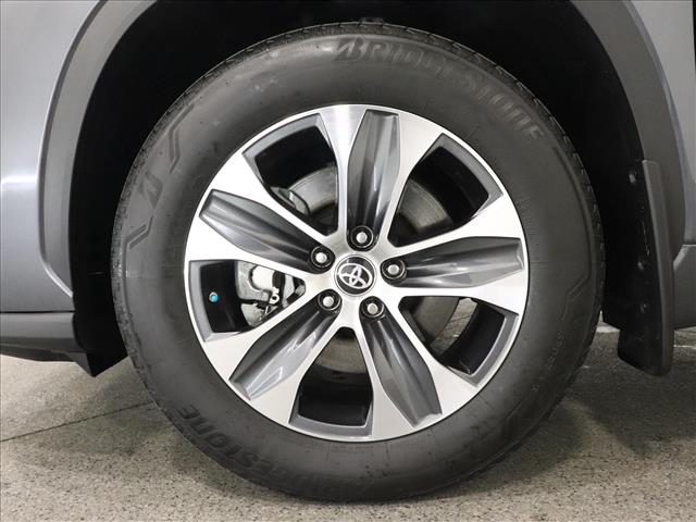 2024 Toyota Highlander XLE:D13429