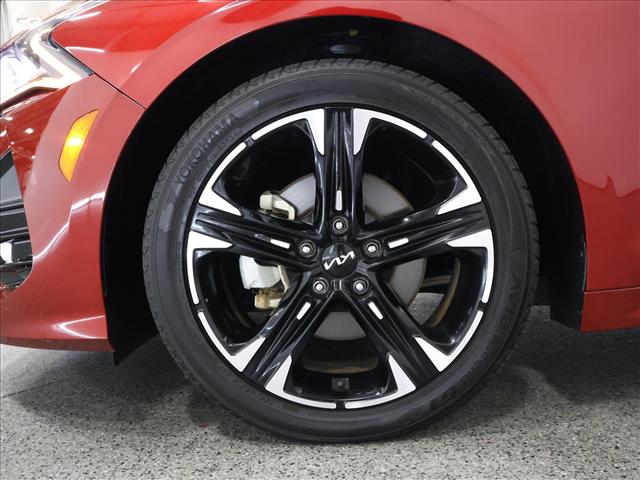 2022 Kia K5 GT-Line:D13941