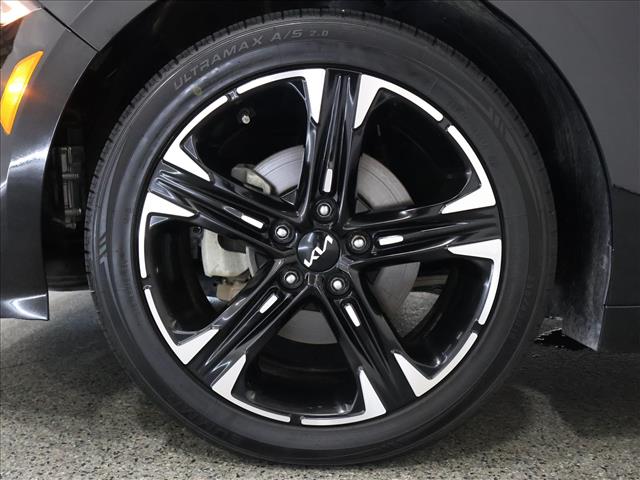 2022 Kia K5 GT-Line:D13920