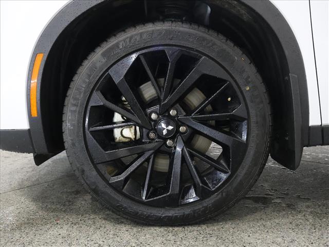 2024 Mitsubishi Outlander SEL Black Edition:D13761