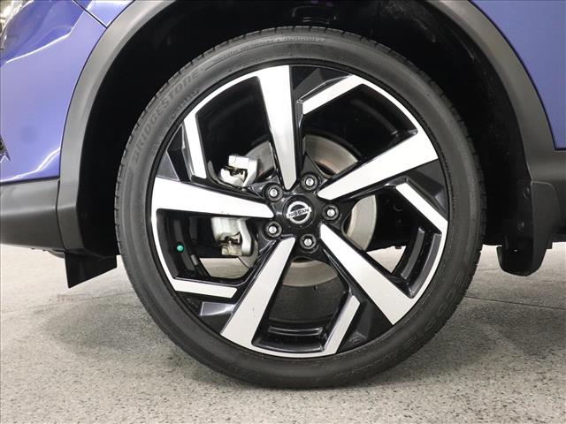 2022 Nissan Rogue Sport SL:D13185A