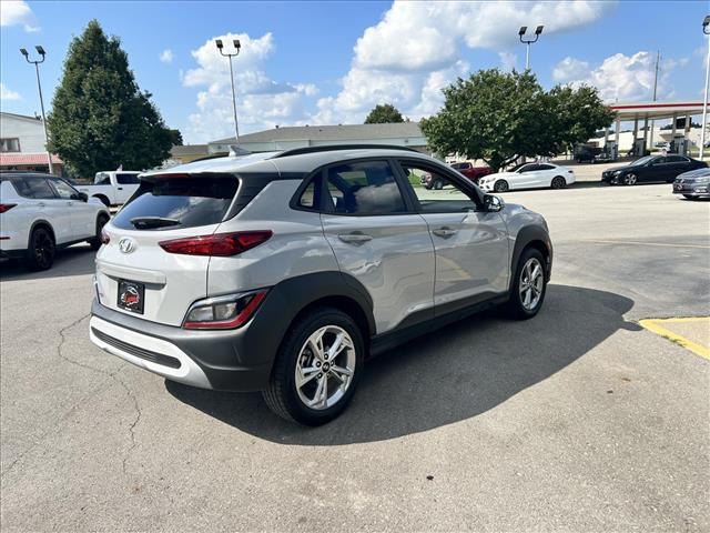 2022 Hyundai KONA SEL:D13852