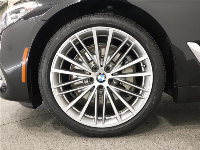 2018 BMW 5 Series 530i xDrive:D13459