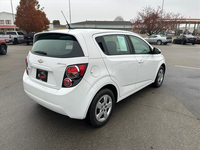 2014 Chevrolet Sonic LS Manual:D13335