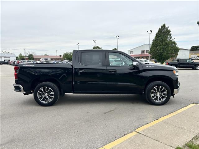 2023 Chevrolet Silverado 1500 LT:D13714