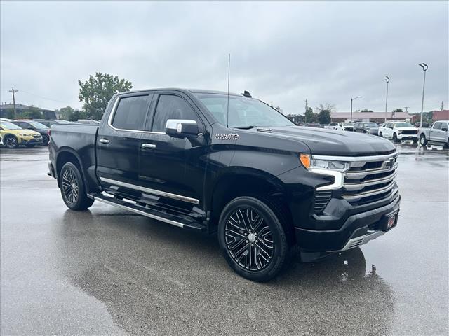 2022 Chevrolet Silverado 1500 High Country:D14091