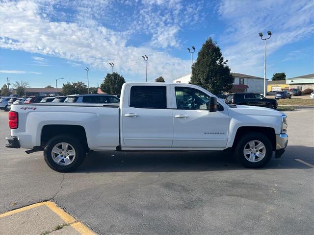 Photo of 2017 Chevrolet Silverado 1500 LT in Iowa City, IA - 6,  2017 Chevrolet Silverado 1500 LT:D13281