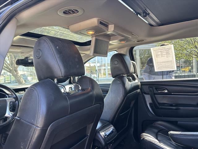 2016 Chevrolet Traverse LT:D13385A