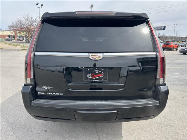 2017 Cadillac Escalade ESV Platinum:D13622
