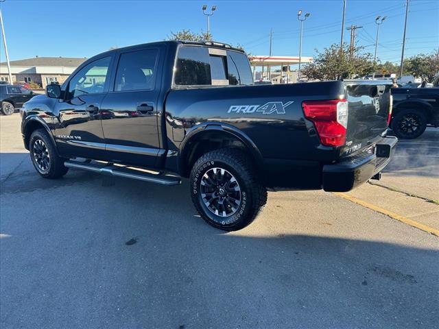 Photo of 2019 Nissan Titan PRO-4X in Iowa City, IA - 6,  2019 Nissan Titan PRO-4X:D13308