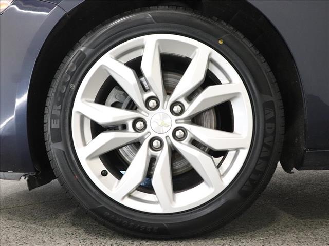 2019 Chevrolet Impala LT:D13093