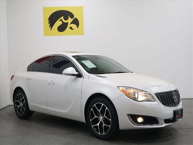 2016 Buick Regal Sport Touring:D13691