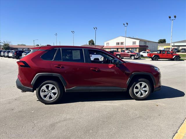 2025 Toyota RAV4 LE:D14109