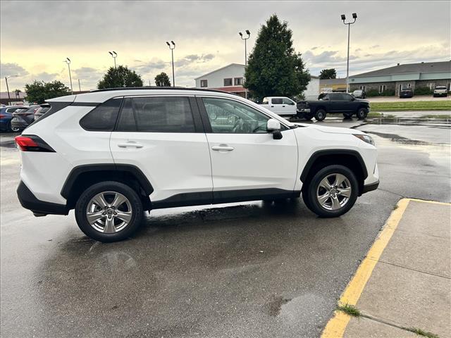 2022 Toyota RAV4 XLE:D13811