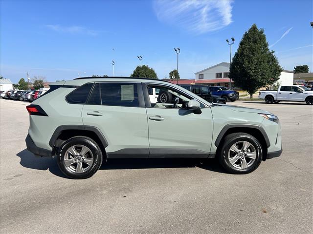 2022 Toyota RAV4 XLE:D13927
