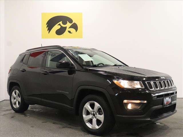 2017 Jeep Compass Latitude:D13511