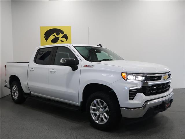 2025 Chevrolet Silverado 1500 LT:D13856