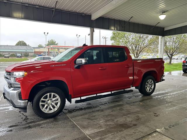 2019 Chevrolet Silverado 1500 LT:D14082