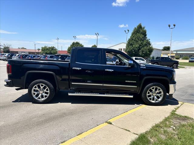 2018 GMC Sierra 1500 SLT:D13828